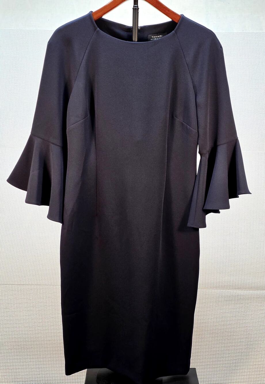 Tahari Arthur S. Levine Navy Bell Sleeve Sheath Dress Sz 8 LBD Cocktail Wedding